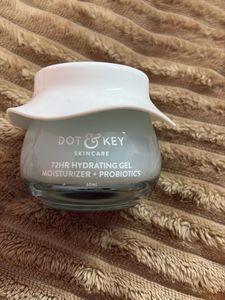Dot & Key Moisturizer