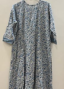 Blue &amp; White Printed Kurti