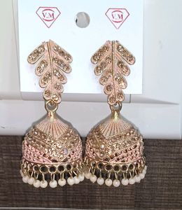 Leaf Jhumka With Stones And Beads