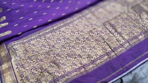 Pattu Saree [Without Blouse]