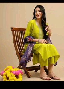 New Rayon SLUB Kurta Set For Women