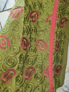embroidered kurta size 40
