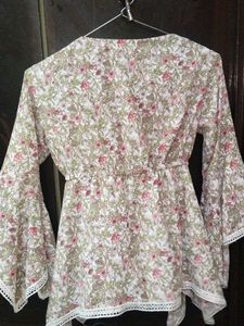Floral Lace Trim Top