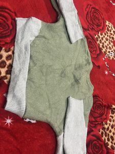 Trendy Olive Green &amp; Grey Knit Sweater for Women