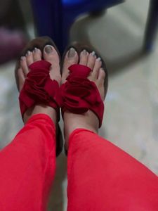 slippers