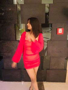 Chic Pink Party Dress