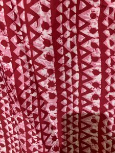 Red &amp; White Patterned Kurti