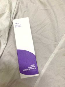 Isntree Onion Toner
