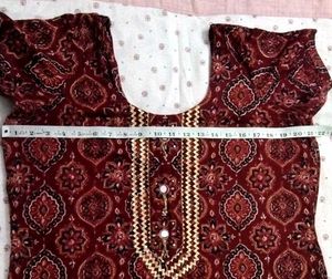 Maroon Pant Suit With Elegant Dupatta