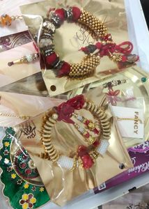 Rakhis