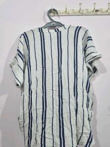 White &amp; Blue Strip Tshirt 👕💙