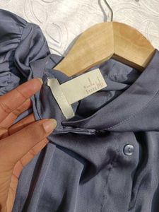 H&amp;M Satin Embroidered Blouse ♥️