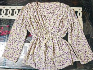 V Neck Flower Print Top