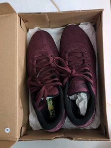 Reebok Maroon Knit Running Shoes