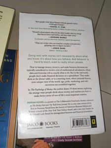 4 Finance Books Bundle