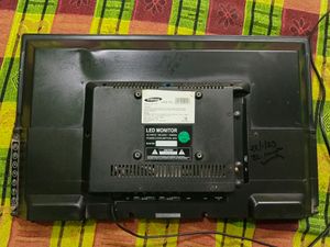 SAMSUNG L.E.D. T.VMODEL FHD1080PLED LCD TV
