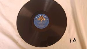 🎶 Vintage Vinyl Records