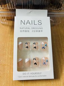 Nails Natural Dressing