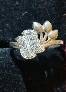 Sparkling Floral Ring Pure silver 💍