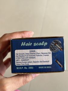 Blue hair scar massager shampoo, brush