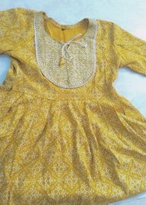 Short Round Kurti 🧡