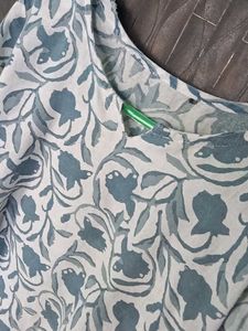 Floral Print Tunic Top