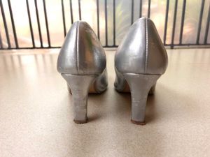 Stepping Embellished Heeled Pumps