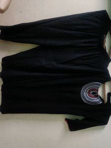 Black Lounge Set with Graphic Detail