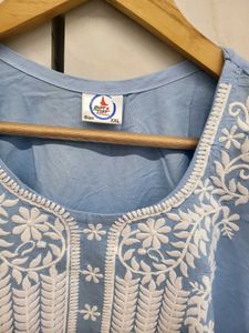 Elegant Blue Embroidered Kurta