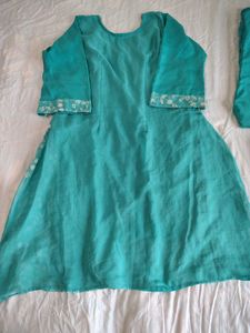 Combo Of 2 Pakistani Suits