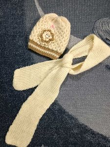 Woolen Muffler With Cap