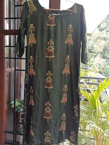 Beautiful Green Sequinned Kurta