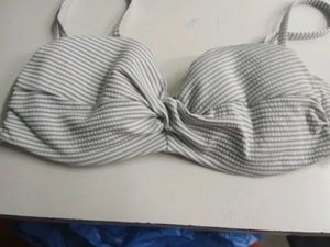 H&amp;M PADDED BALCONETTE BIKINI TOP