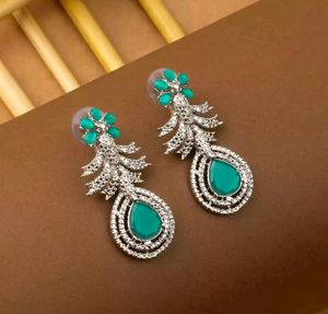 Rhodium Plated Artificial Stone Embed Drop Earing