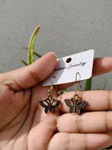 Vintage Butterfly Earrings 🦋