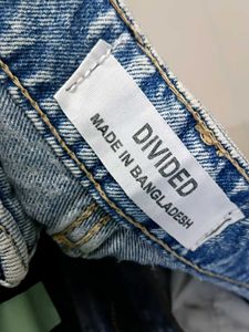 Wide Leg Cargo Jeans