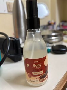 Plum BodyLovin' Hazelnut Body Mist