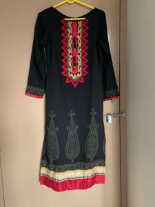 Ethnic Kurta And Dupatta Set