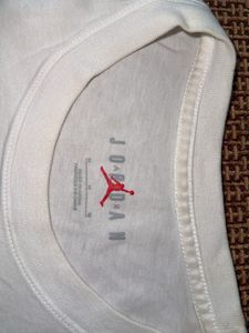 Nike Air Jordan Tshirt Size M