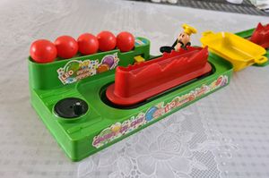 Leo Toys...Carry On Chef