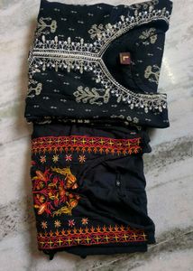 Set of 2 Embroidered Kurtis - Size 32