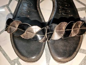 Mochi Flats