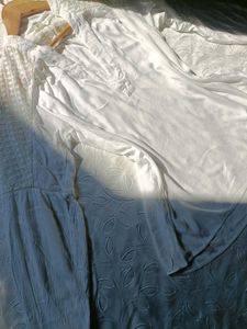 H&amp;M White Diamond Pattern Top