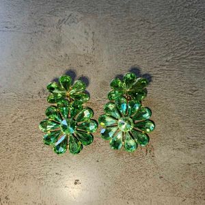 earring