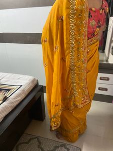 Beautiful Mustard Saree With Unstitch Blouse