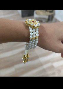 Indian Ethnic Pearl &amp; Kundan Flower Bracelet