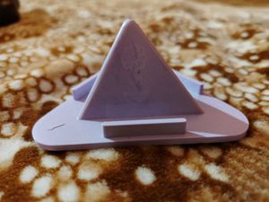 Pyramid Stand Mobile Holder Piech Colour