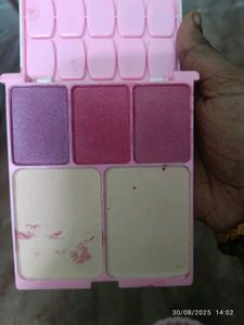 ADS Makeup Kit