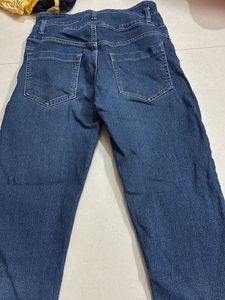 High waisted buttoned Jeans