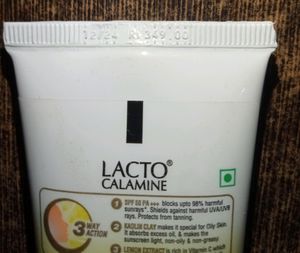 LACTO CALAMINE Sunscreen SPF 50 KAOLIN CLAY.